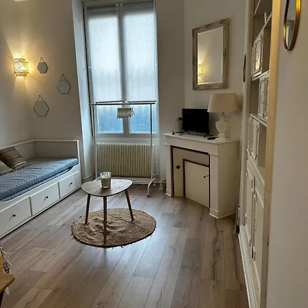 Beautiful Near The Center Appartement